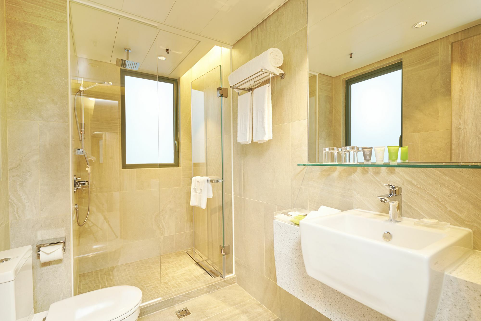 Hotel Ease Access Wan Chai Hong Kong Dış mekan fotoğraf